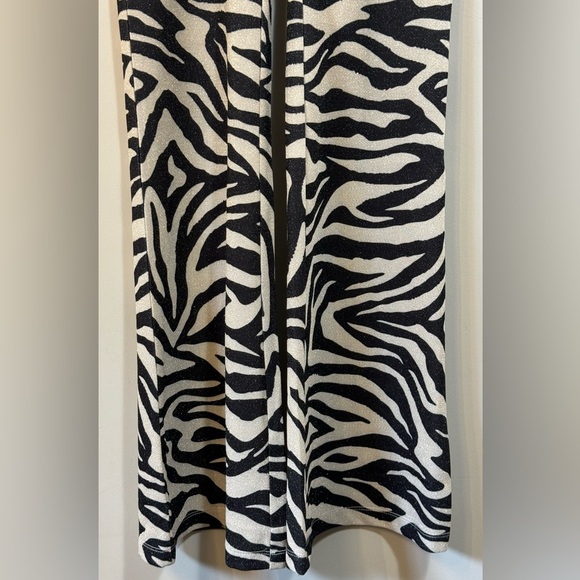 Women's Pull-on Zebra Print Bell Bottom Pants No Tags Measurements In Descr - Picture 3 of 7